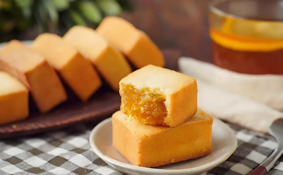 pineapple cake pineapple upside down cake taiwanese snacks chinese mooncakes
