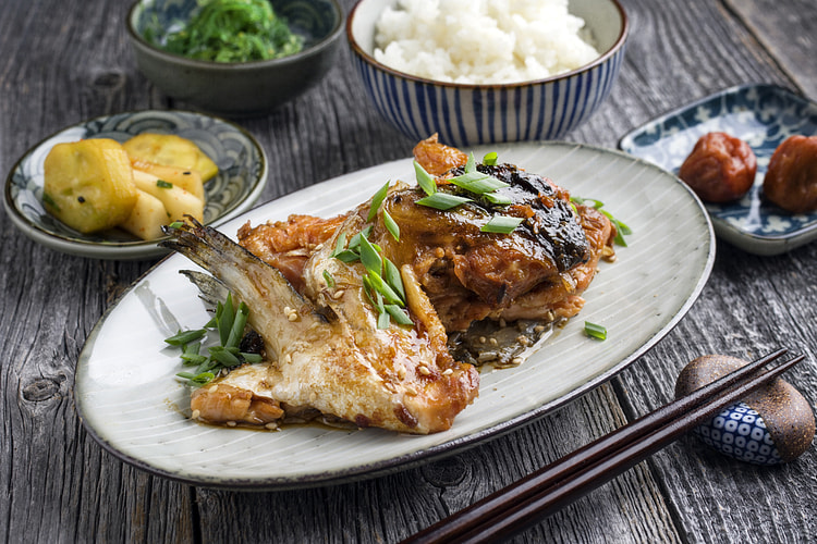 Grilled Yellowtail Collar