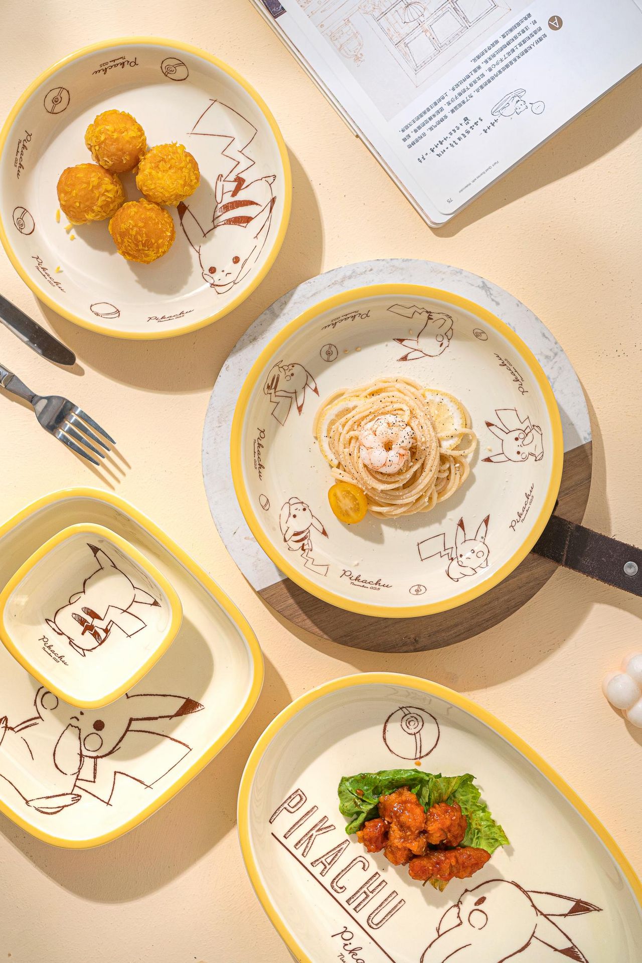 順祥 W釉下9吋新範四邊盤2件套(寶可夢款-童真)