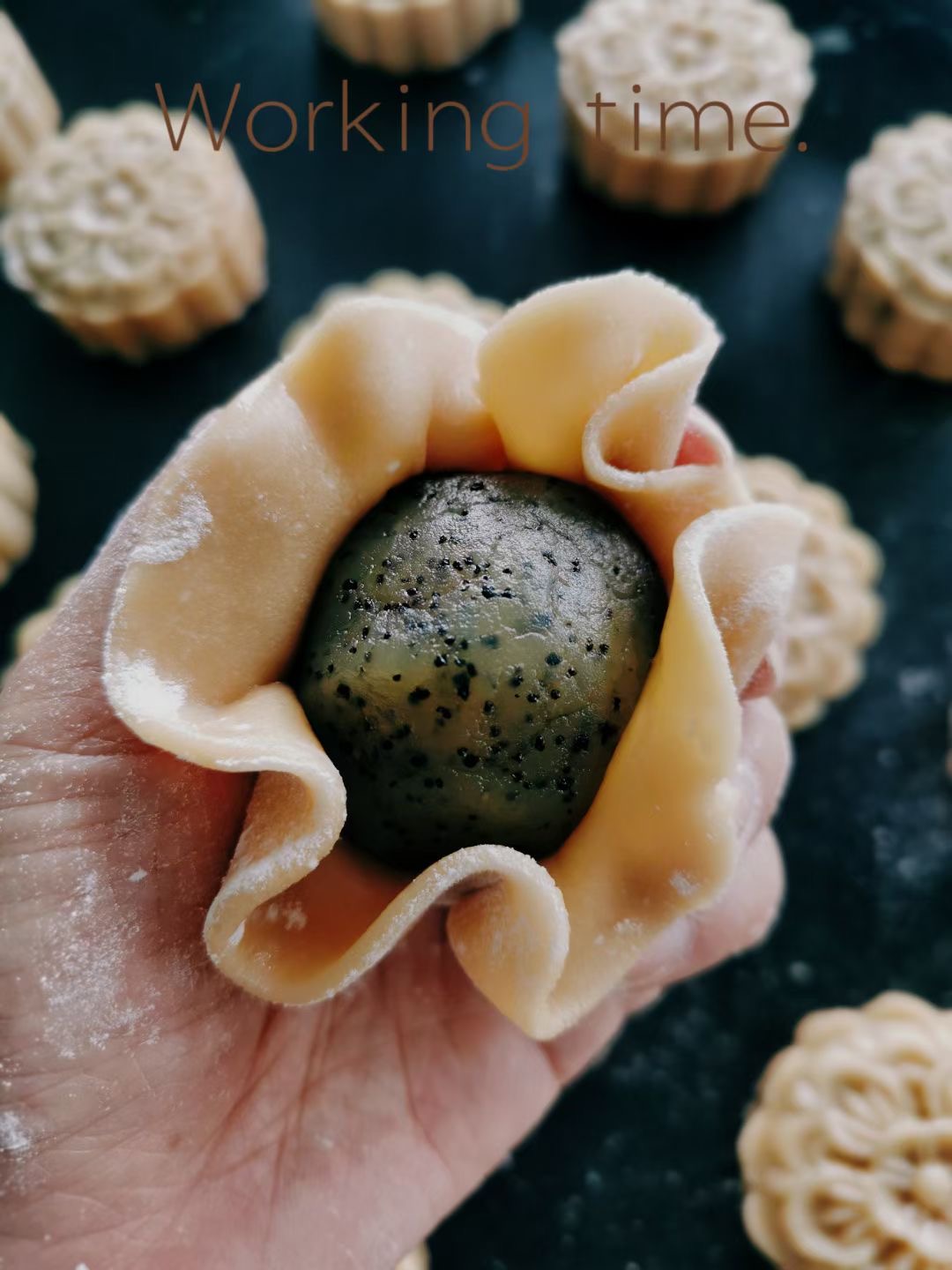 北美首款獨家【奢華黑松露火腿月餅禮盒】8枚 送禮佳選 附高級禮盒包裝