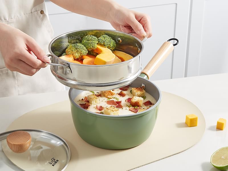 sauce pan with steamer