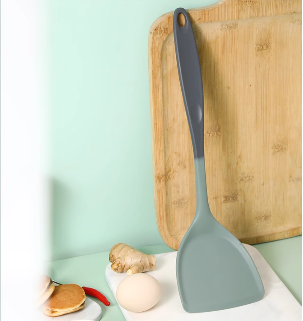 双枪 胡桃木铲子无漆硅胶炒菜铲耐高温菜铲绿色硅胶锅铲36*10cm