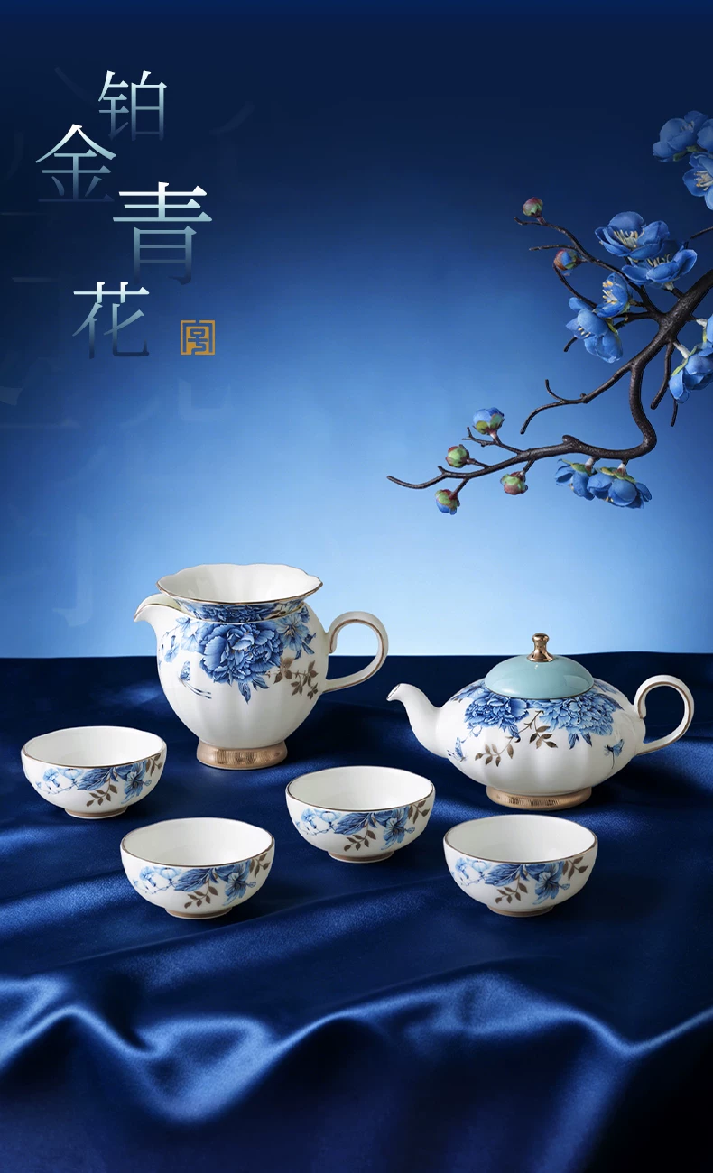 ★ 新品未使用】中国青銅器　爵　大小2点セット　飾り台付き　レプリカ 永丰源幸福礼铂金青花8头中式茶具（4人位） 1 盒- Weee!