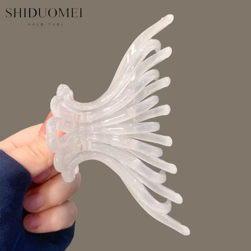 French-style lazy shark clip, white *1 50 g