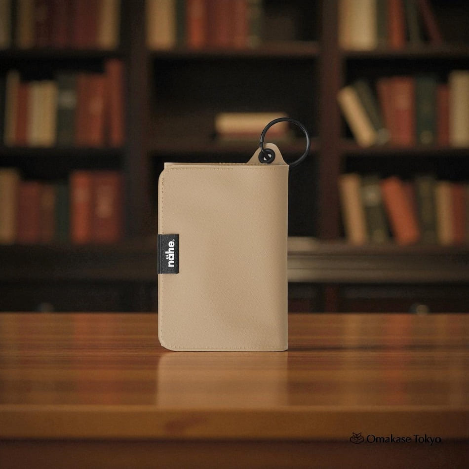 HIGHTIDE nahe Lite Wallet-PVC (Beige) 80 g