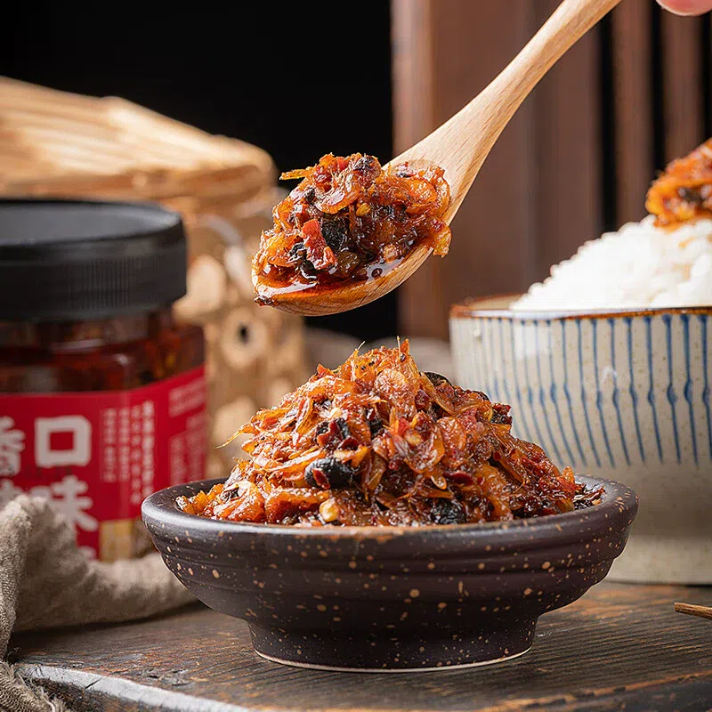 Cloud Mountain Half Spicy Shrimp 268g * 1 Bottle 268 g