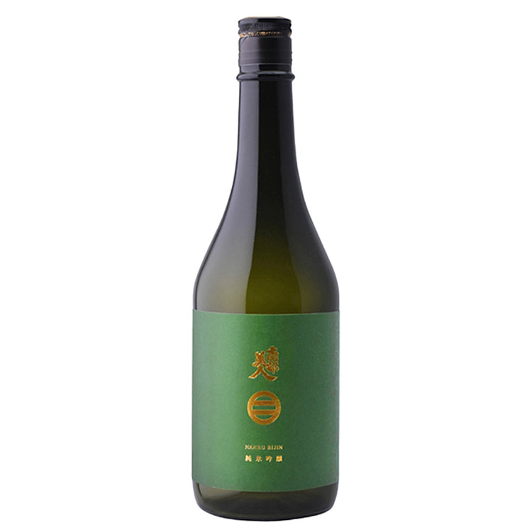 Nanbu Bijin Green Label Junmai Ginjo Sake 720 ml