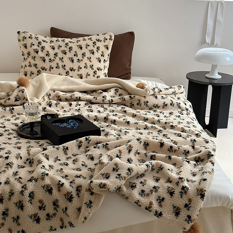LULLABUY 暖暖毯 圈圈绒毛毯可爱印花午睡毯锁温亲肤 小碎花-150*200cm