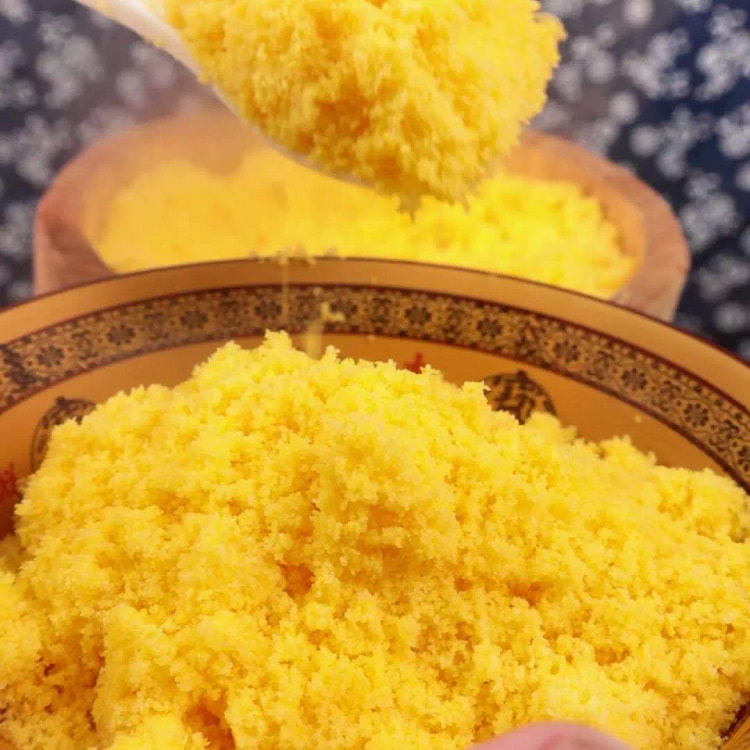 贵州特产黄色包谷饭
