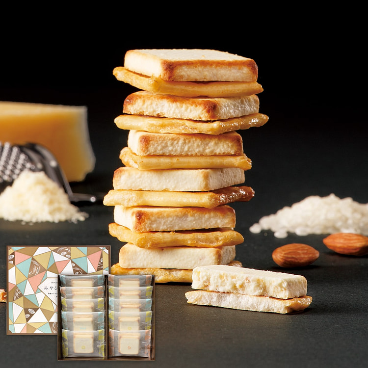 MOCHIKICHIi Cheese Rice Crackers Gift Box 10 Pcs