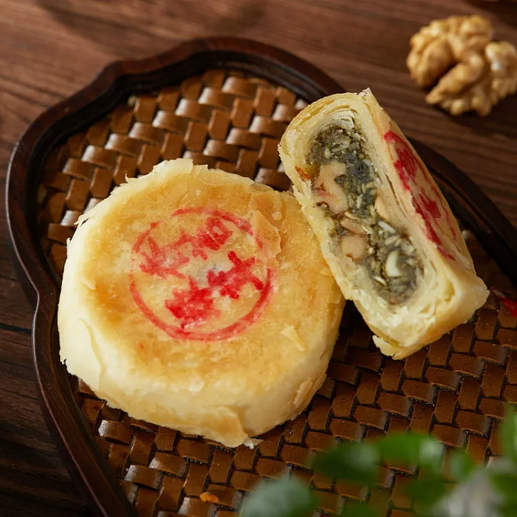 上海沈大成绿茸香苔月饼 苏式酥皮苔菜豆沙 1只 80 克