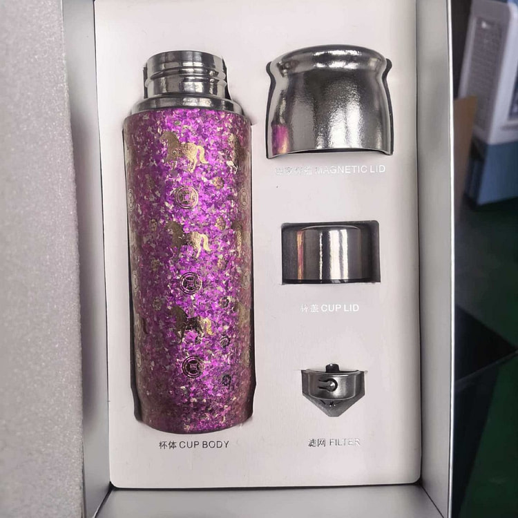 Magnetic lid pure titanium thermos cup 410 ml