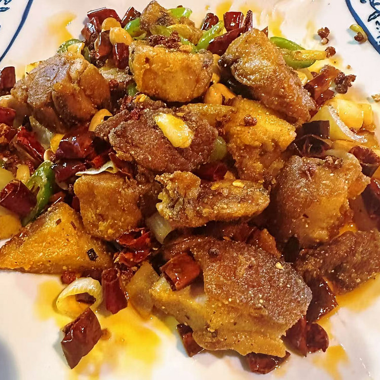 Braised Pork Knuckle with Spices