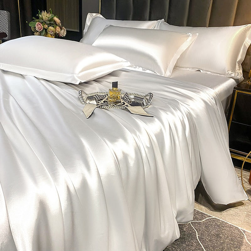LULLABUY Luxury Mulberry Silk Bedding Set Summit White King Size 2000 g
