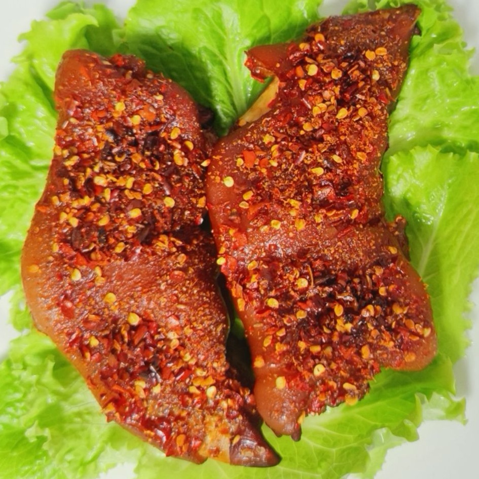 Grilled BBQ Pork Feet Mild 1 each