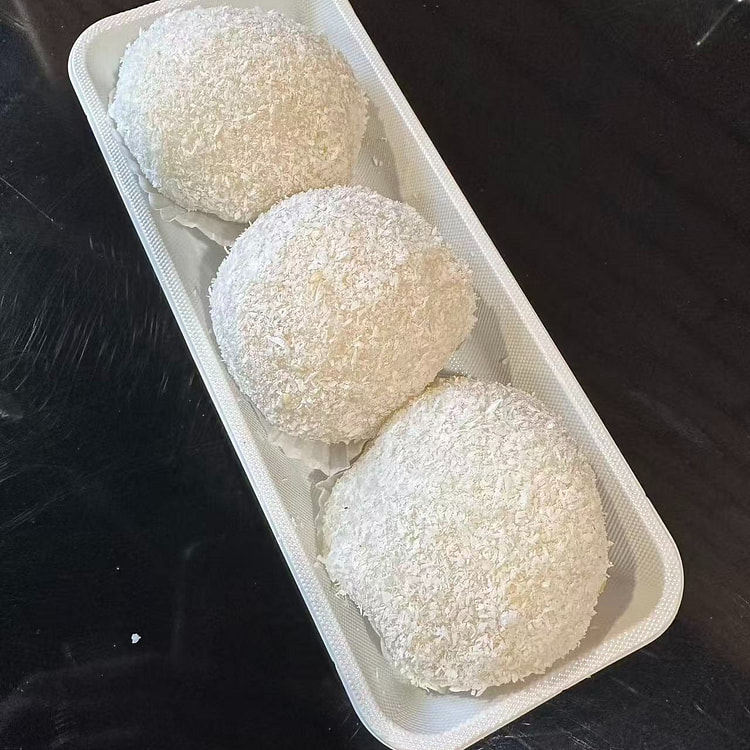 Glutinous Rice Ball coconut 1 each
