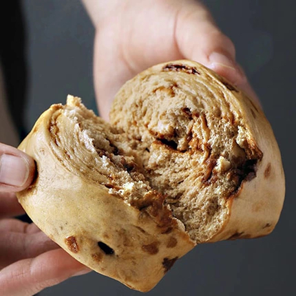 Red Date Walnut Roll 6 count