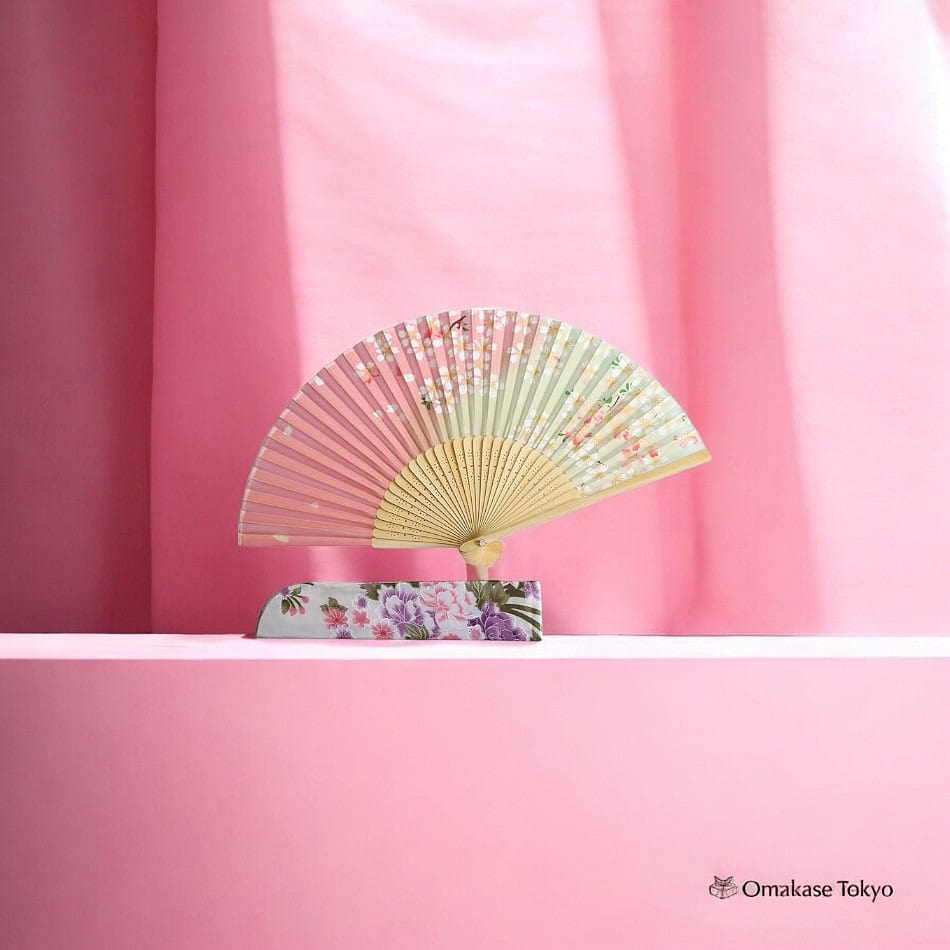 TOuWA Folding Fan -Maizakura 110 g