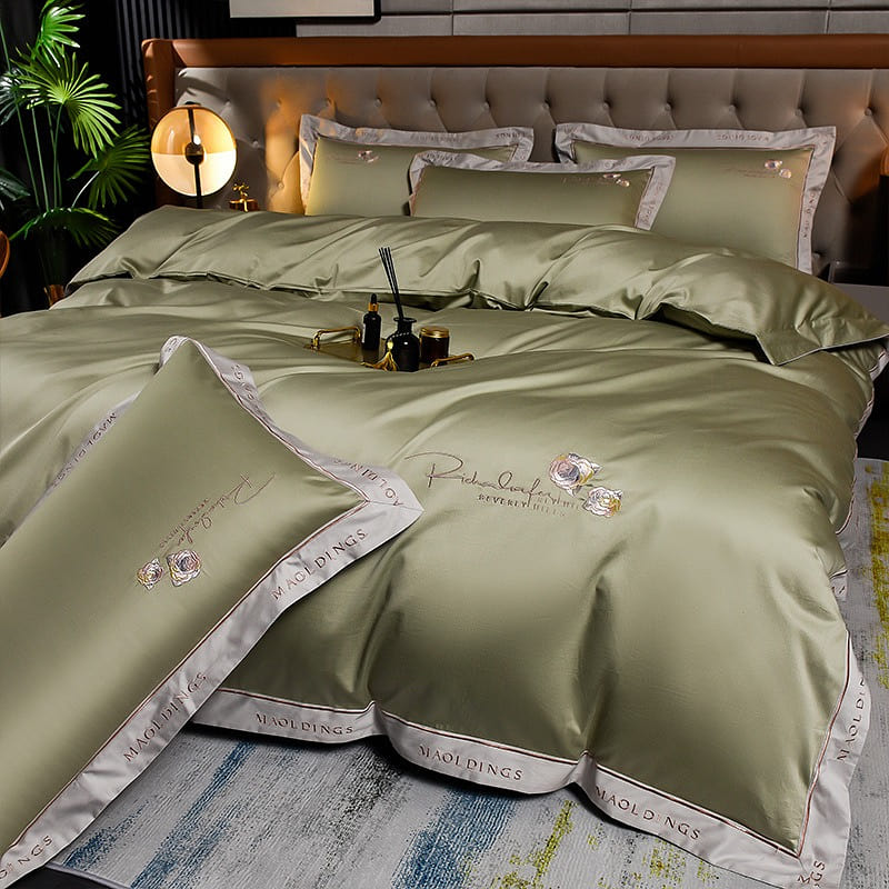 Cotton Duvet Cover and Sheet Four-Piece Set Green Twin Size 2500 g