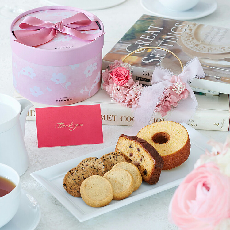 KIHACHI 母亲节限定永生花什锦礼盒 1 盒