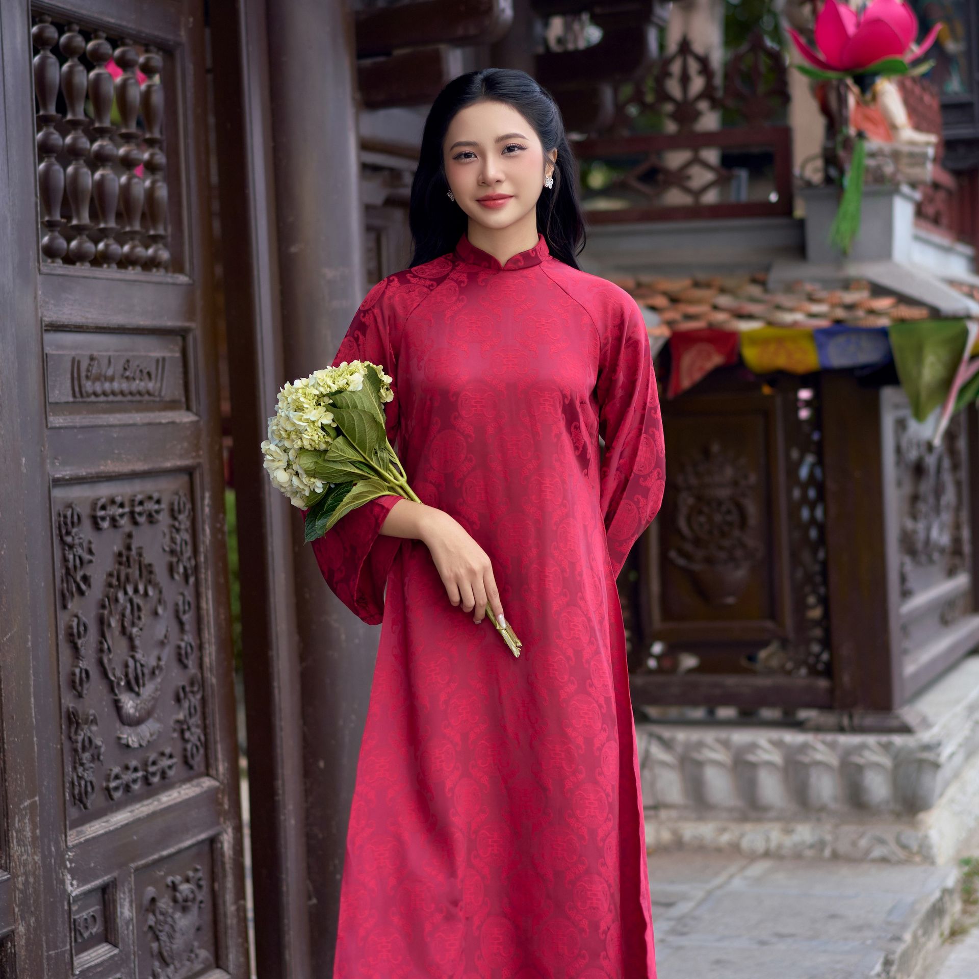 ao dai dress Red linen ao dai wedding dress LAD-C16 – AO DAI MYAN main image 0