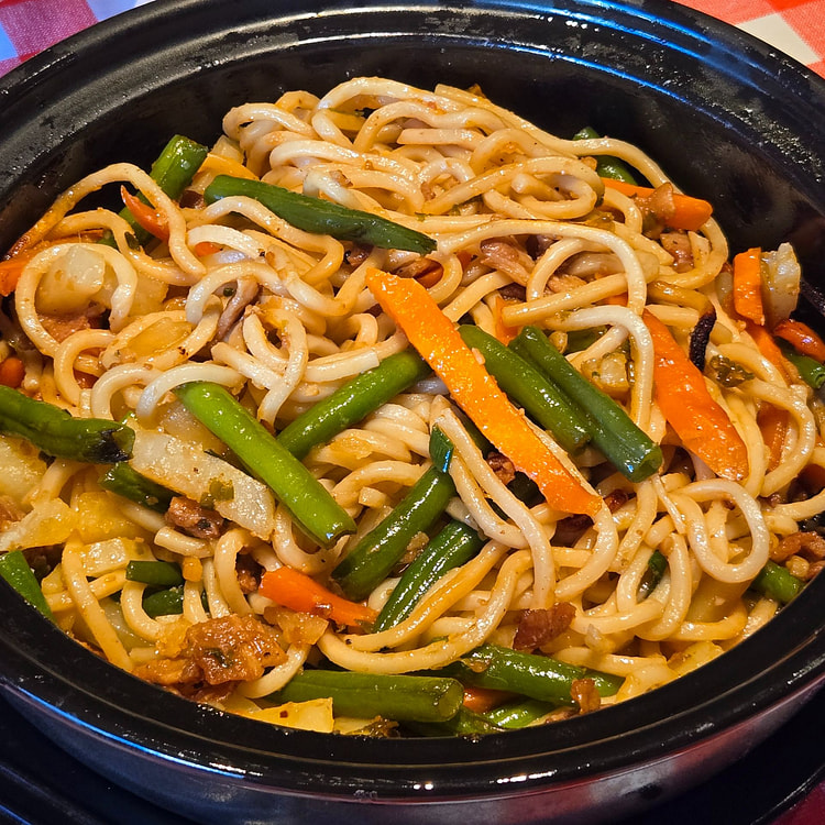 猪肉豆角焖面 600g 1 份