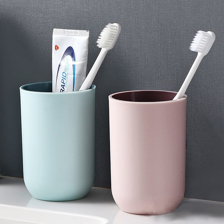 Simple, anti-mold mouthwash cup for home use 2 each
