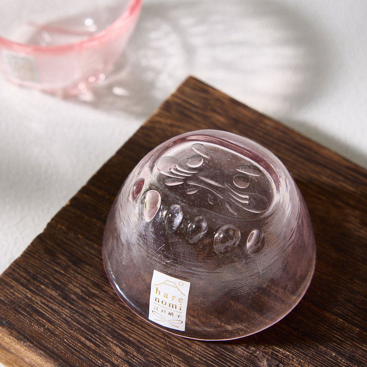 粉色达摩清酒玻璃杯