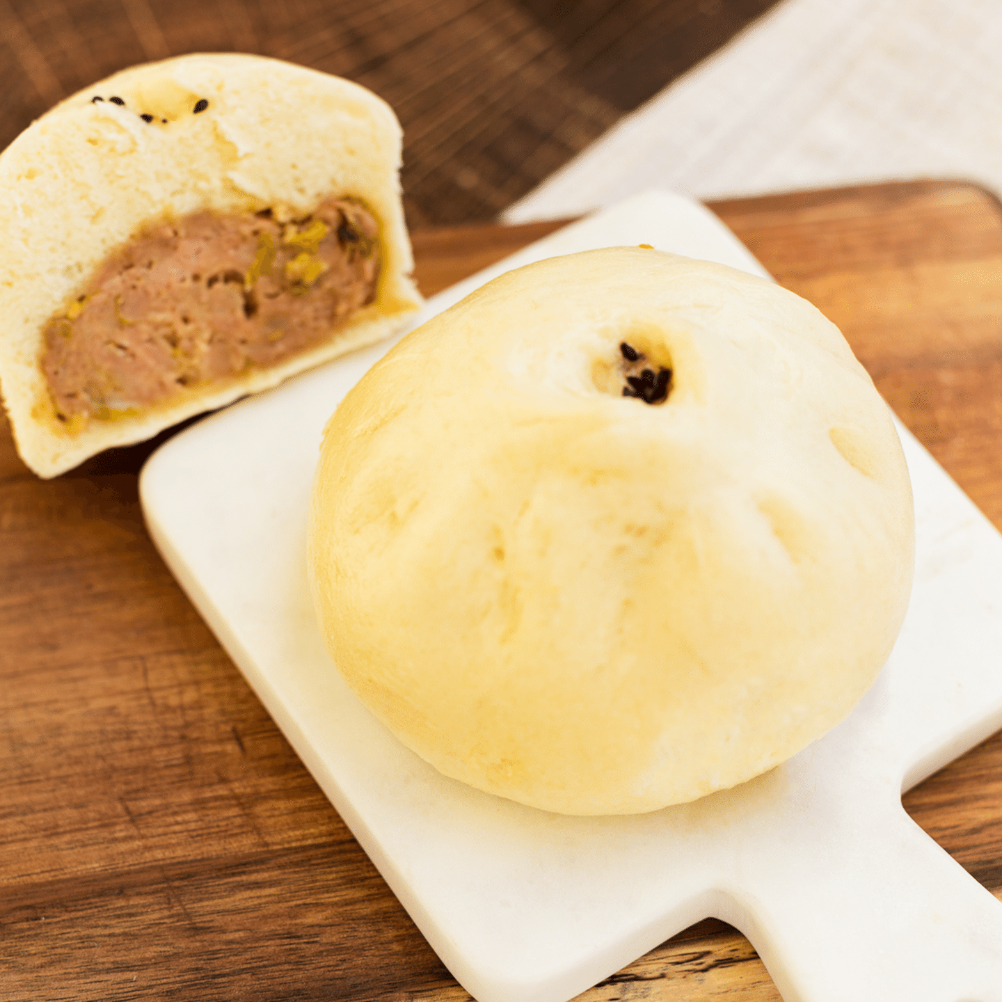 【非冰冻】咸蛋黄菜肉包 4个1袋 1 份