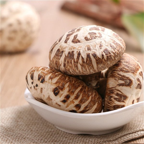 Dried Shiitake Mushroom, 16 oz Weee!