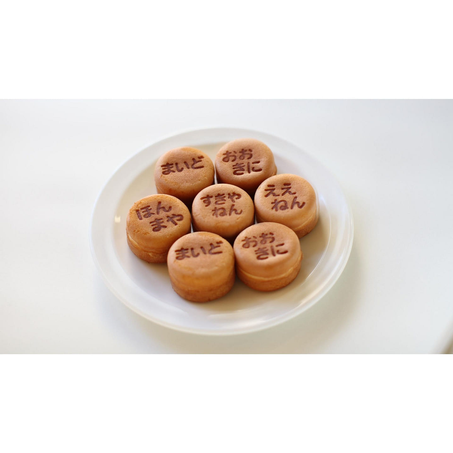 Osaka Taste Honpo City Walk Original Cake 110g 1 each