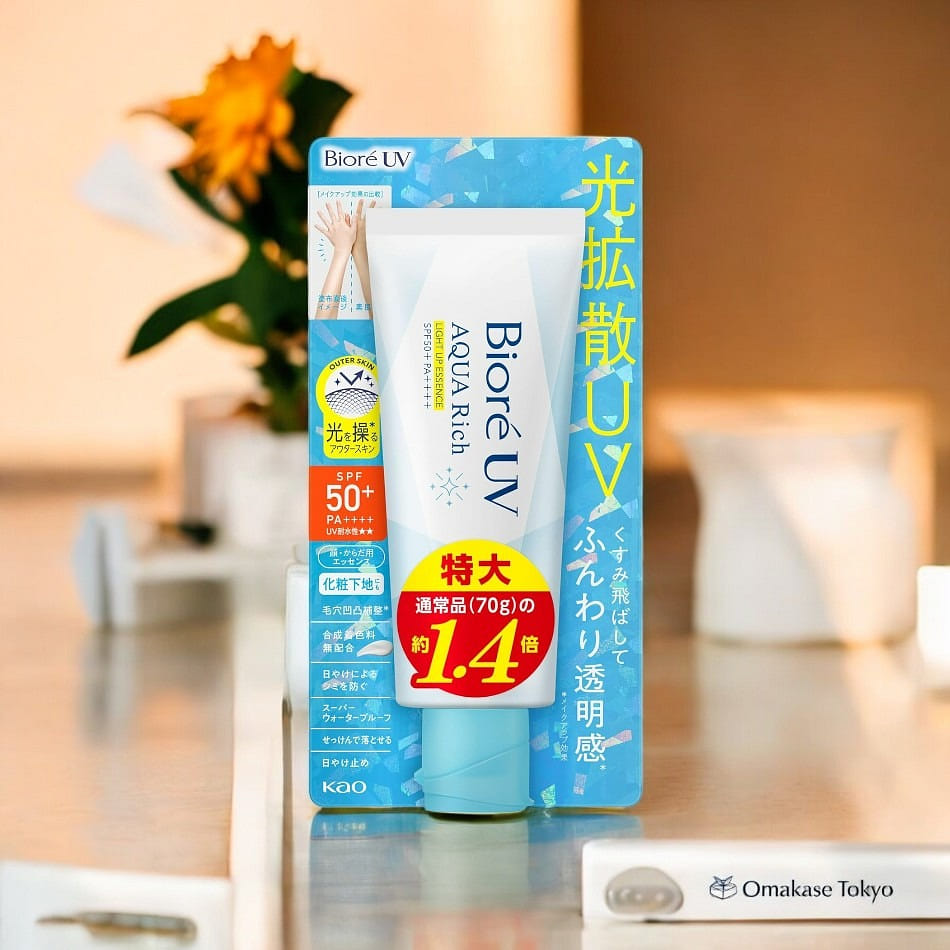 Biore UV Aqua Rich Light Up Essence SPF50 Sunscree 100 g