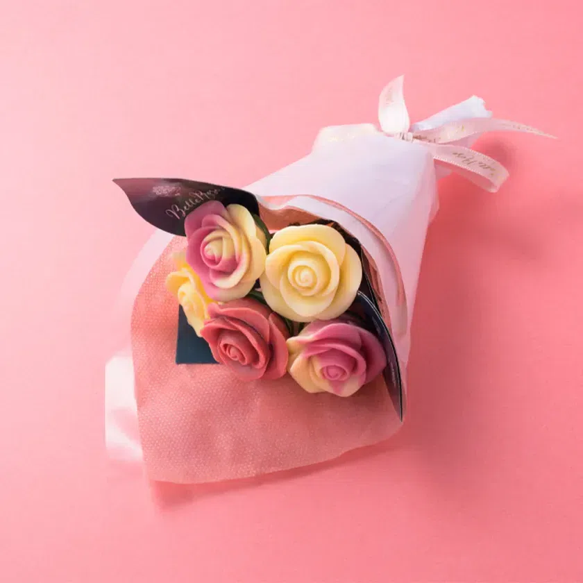 MESSAGE de ROSE Rose Chocolate Bouquet (5pcs) 1 box