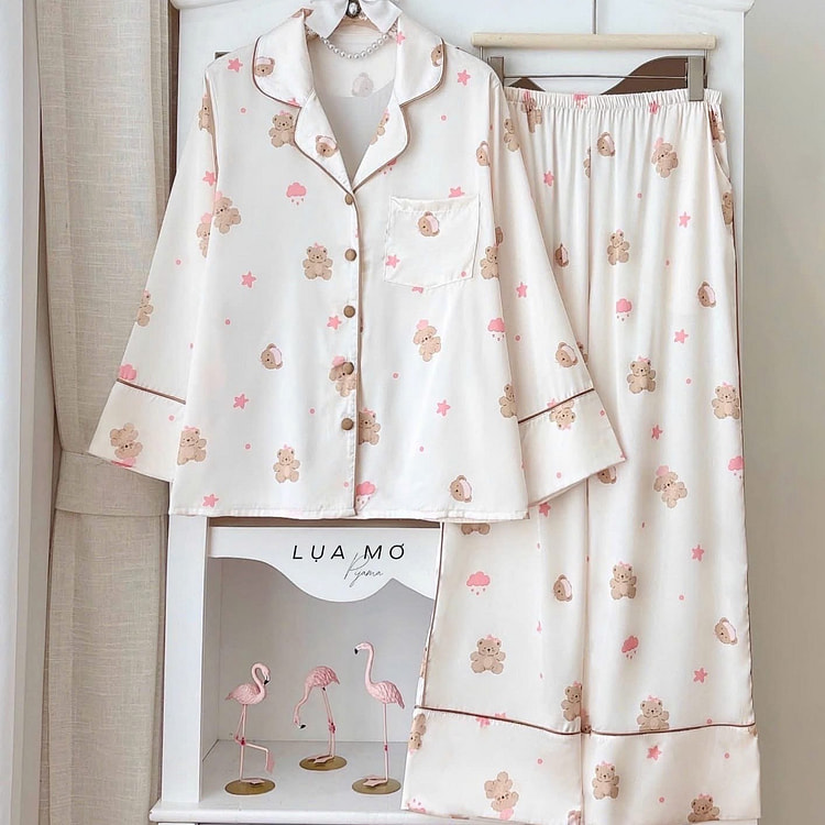 Premium Silk Creamy Bear Star Pattern Pajama Set 1 count