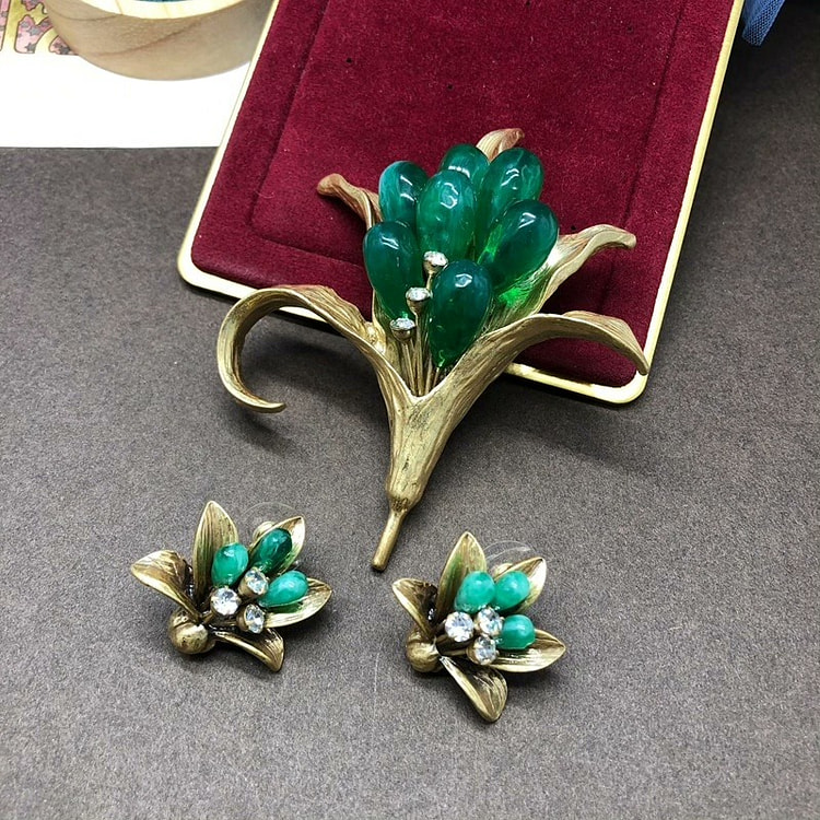 复古绿色铃兰花花束胸针耳环套装 饰品钢制品
