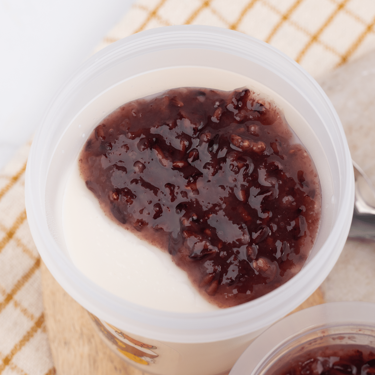Coconut Jelly w Black Glutinous Rice 8 oz