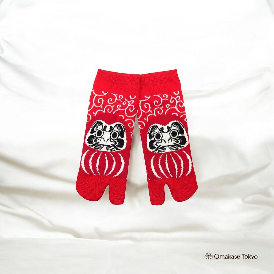 Yoshiwaka Daruma Arabesque Tabi Socks-Red 90 g