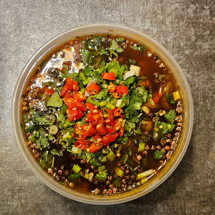 冒肥肠鸭血 约600g