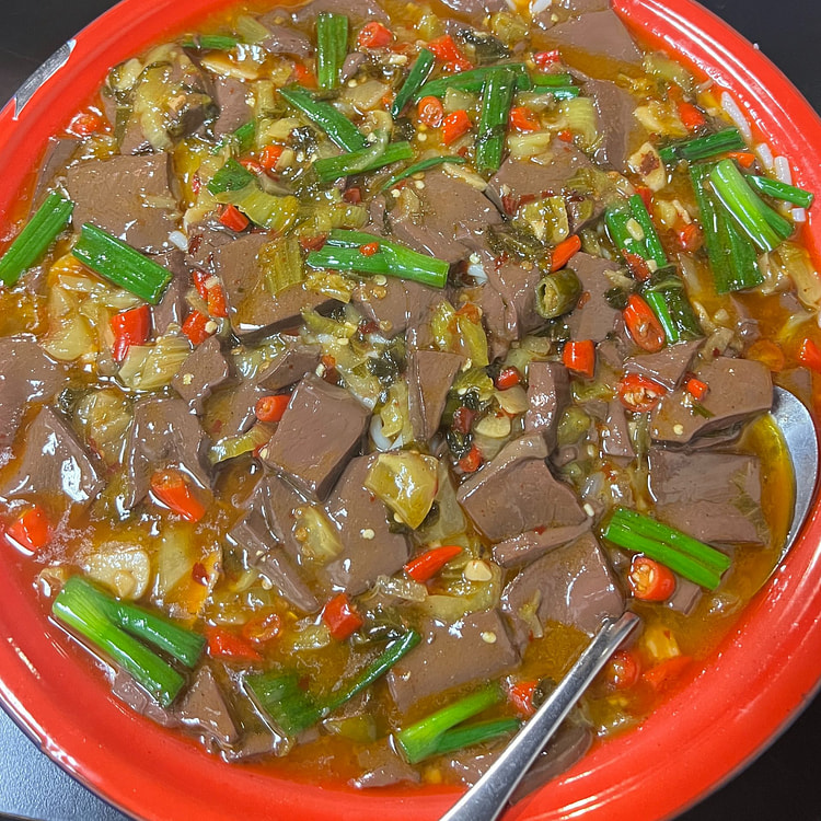 酸菜烧鸭血 500g 米线垫底