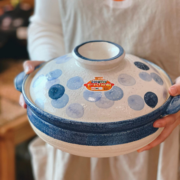 Banko ware Blue 2.3L Donabe Pot 8 size(Gift Box)