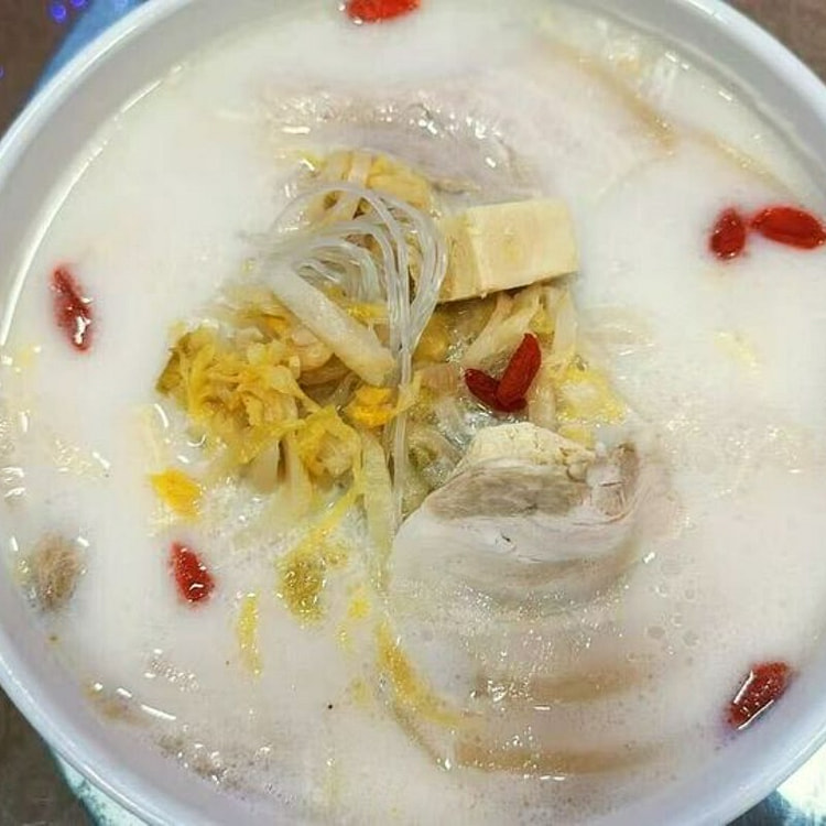 东北酸菜白肉