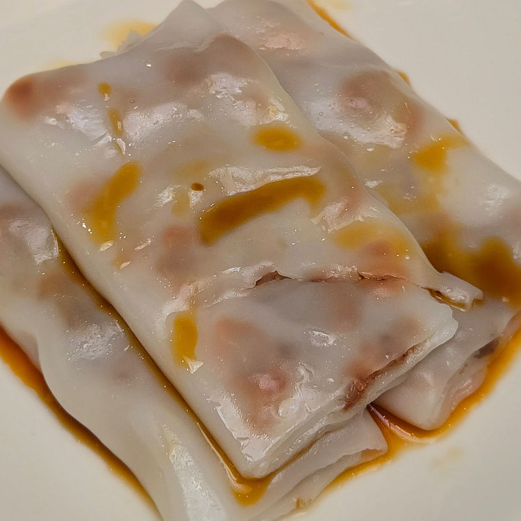 BBQ pork Rice Noodle Roll 1 each