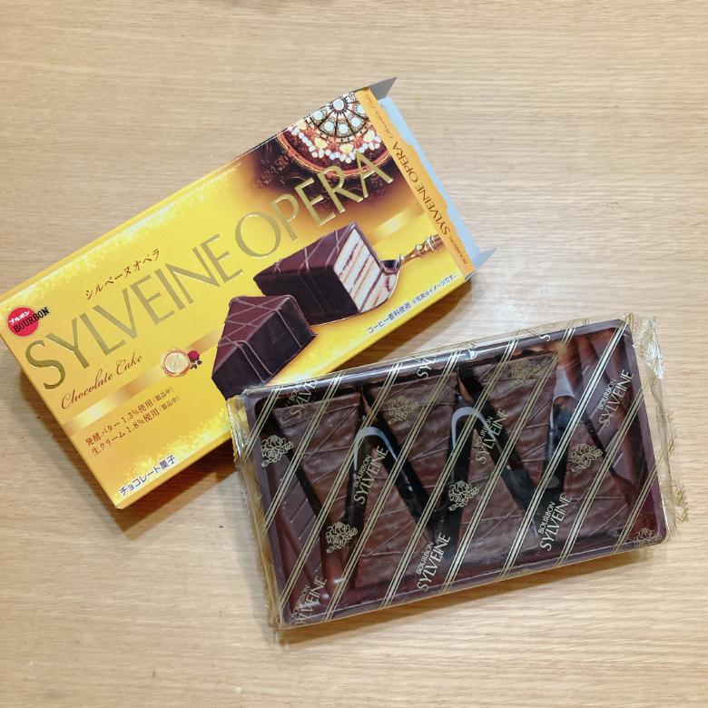 日本直送」ブルボン・シルぺーヌオペラ チョコパイ 6枚入り - Weee!