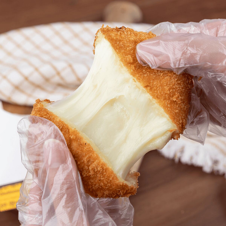 Korean korokke (Mozzarella)