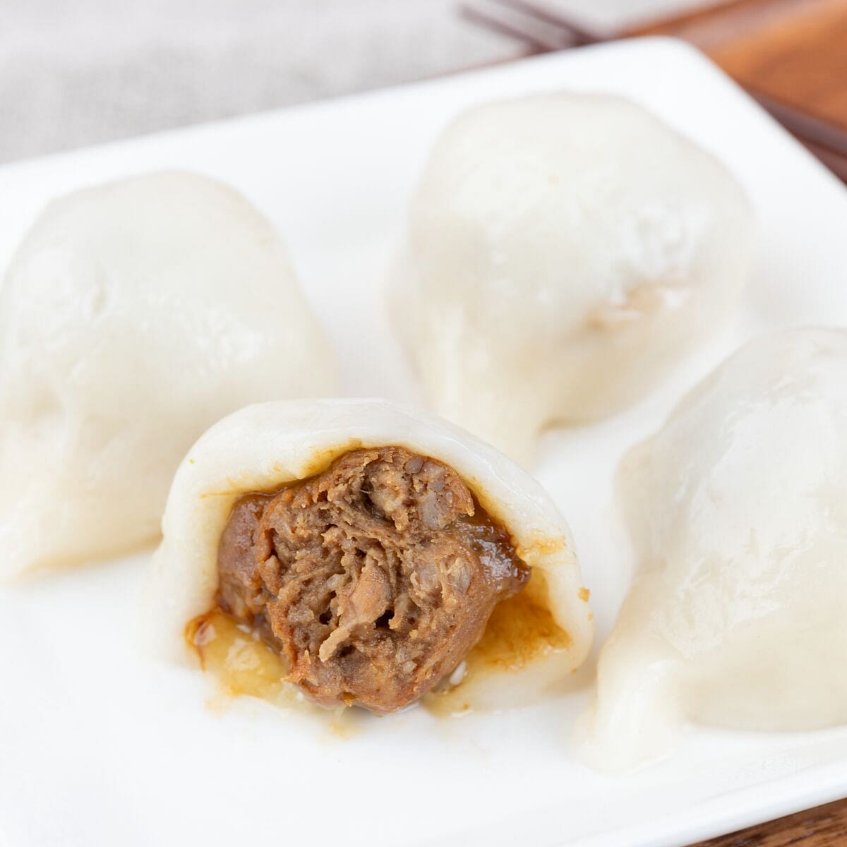 老上海鲜肉汤团 4个 1 份