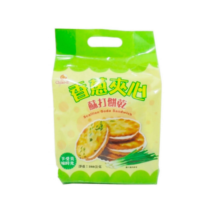 Qiao Yi Scallion Sandwich Soda Crackers 288g 1 pack