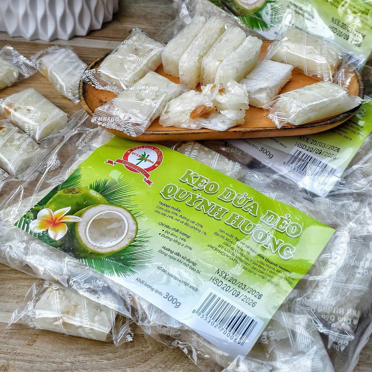 Quynh Huong Chewy Coconut Candy 300 g