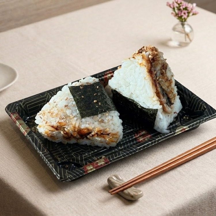 蒲烧鳗鱼三角饭团 2 个
