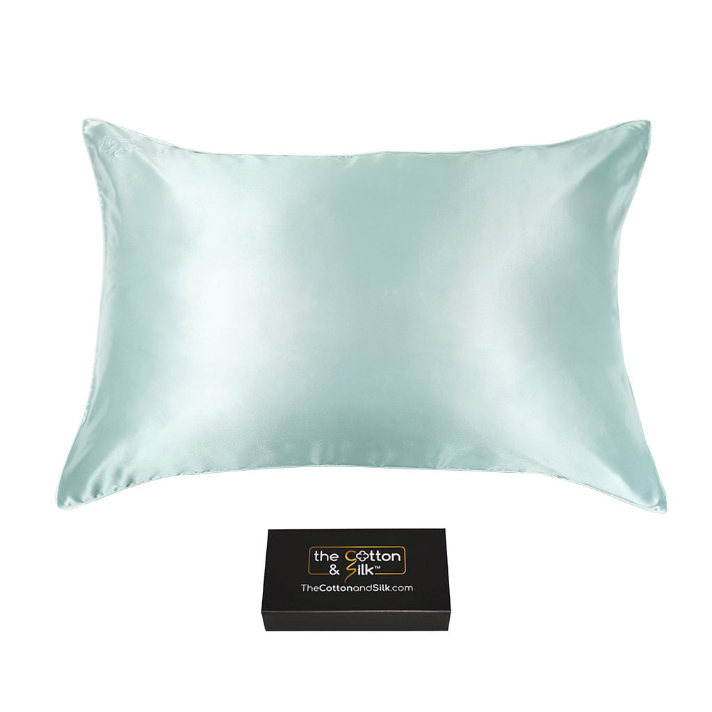 Luxurious 22 Momme Mulberry Silk Pillowcase, Light Green Queen (20“ x 30“) / Light Green 0.5 lb