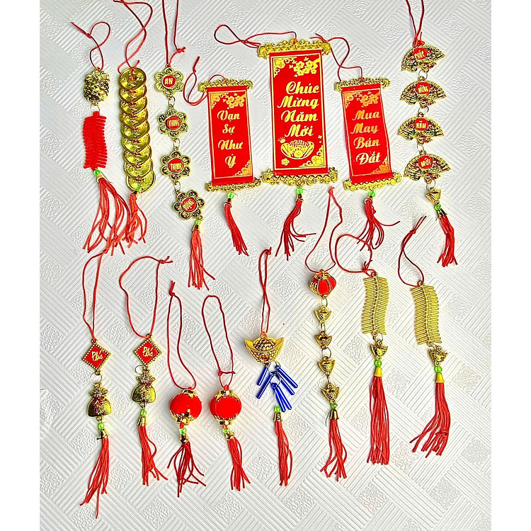 TET04 - Set 15 day lien trang tri